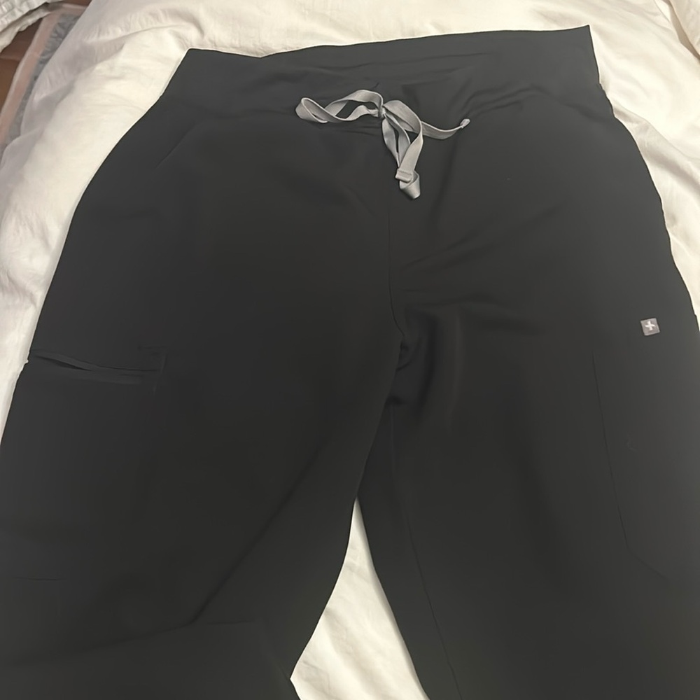 Figs yola black pants.  XL